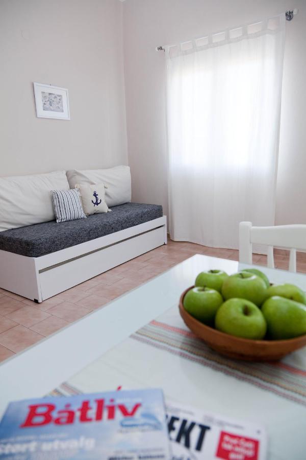 Raisakis Apartments Агия-Марина Экстерьер фото