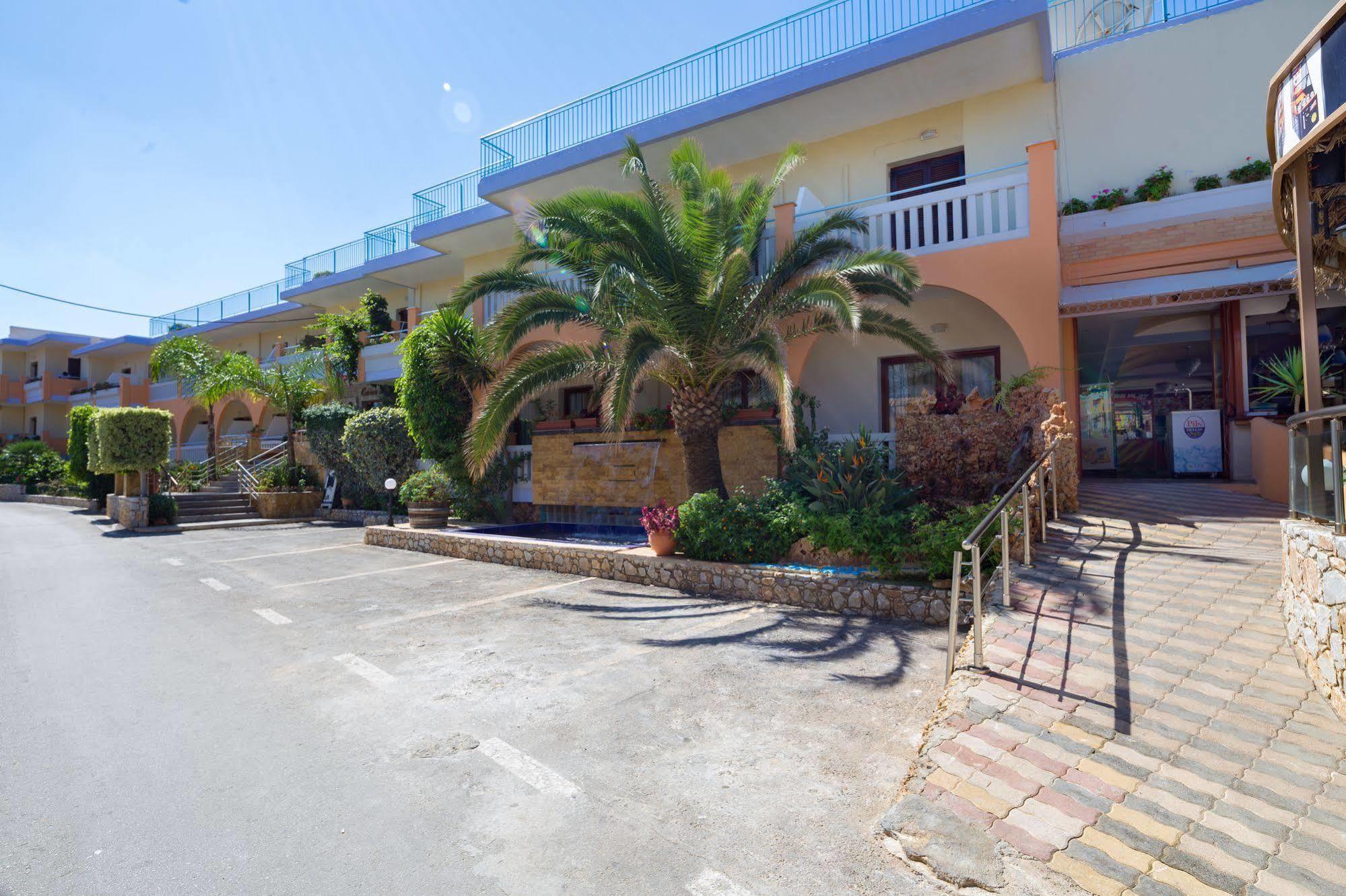 Raisakis Apartments Агия-Марина Экстерьер фото