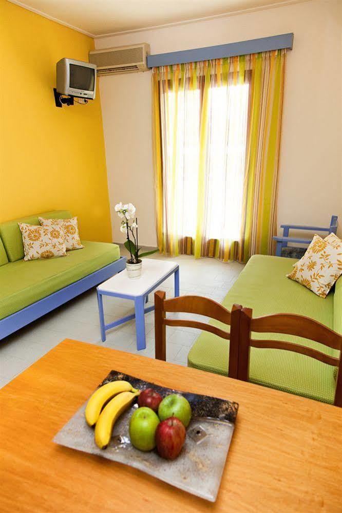 Raisakis Apartments Агия-Марина Экстерьер фото