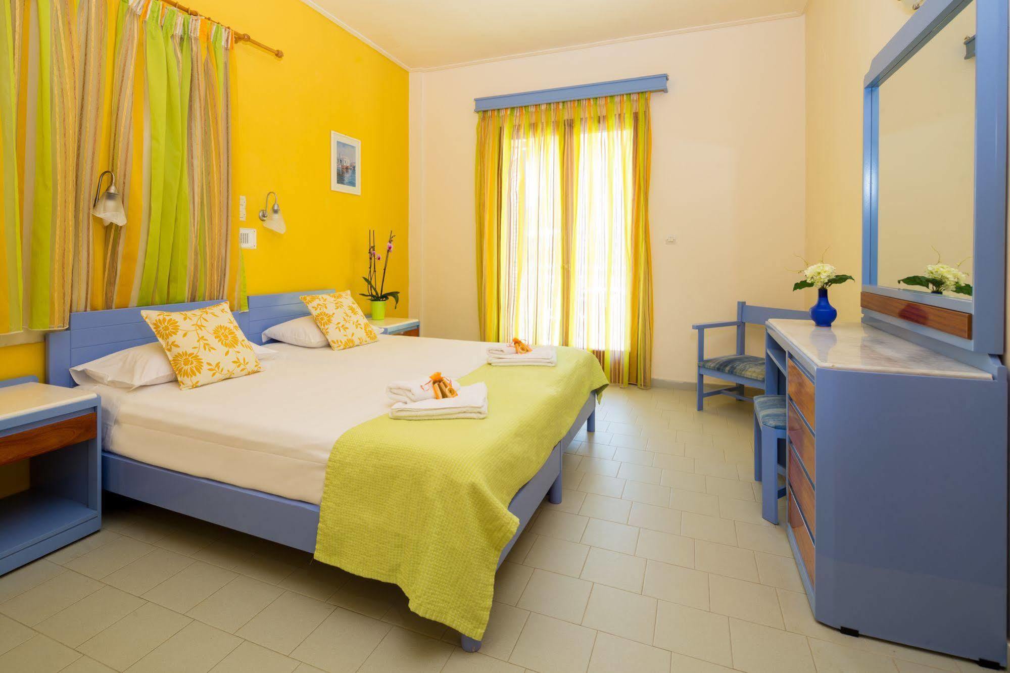Raisakis Apartments Агия-Марина Экстерьер фото