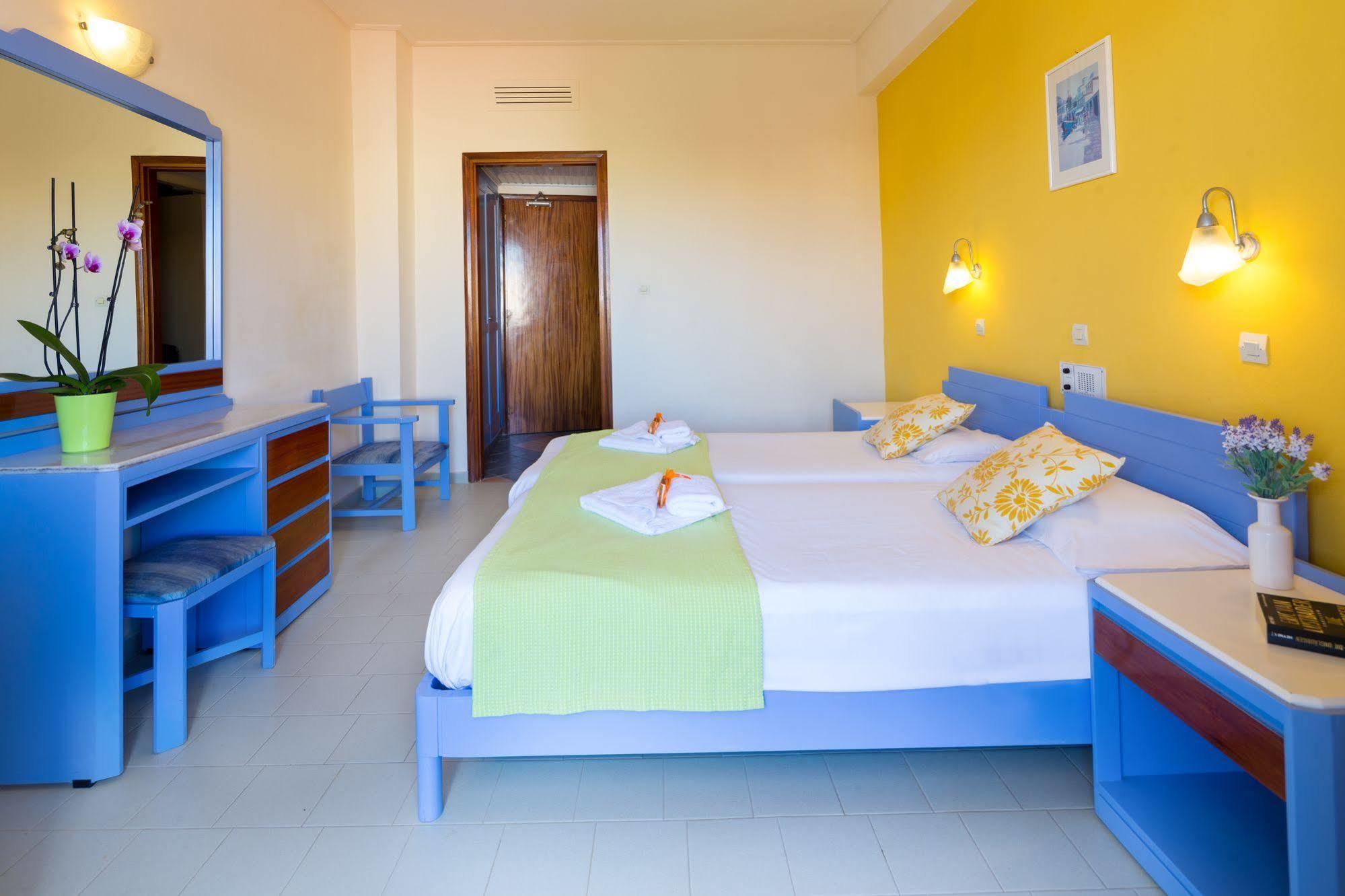 Raisakis Apartments Агия-Марина Экстерьер фото